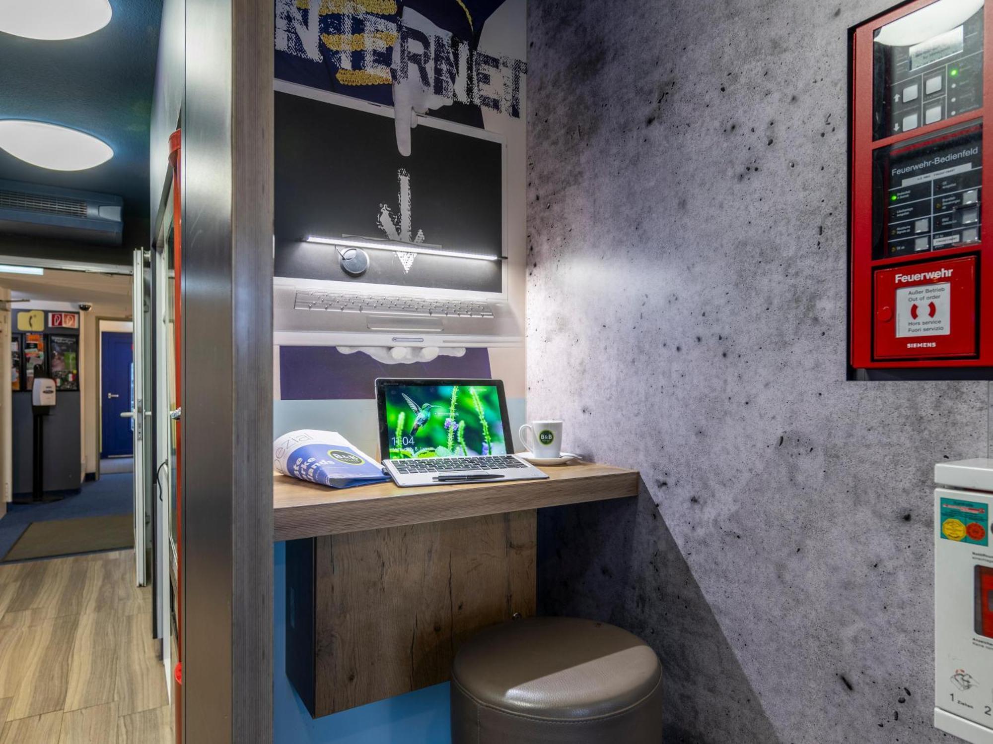 B&B Hotel Wuppertal-Oberbarmen Εξωτερικό φωτογραφία